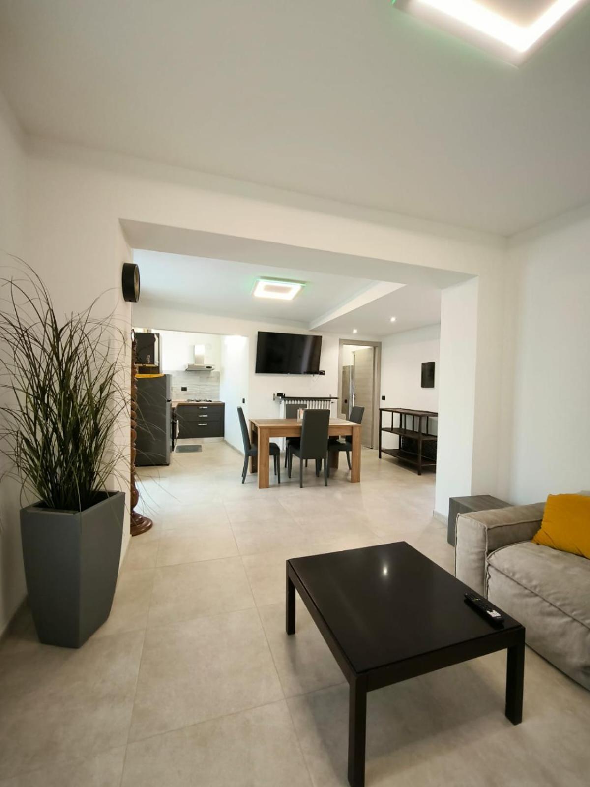 Sweet Home Azzano San Paolo Exterior photo