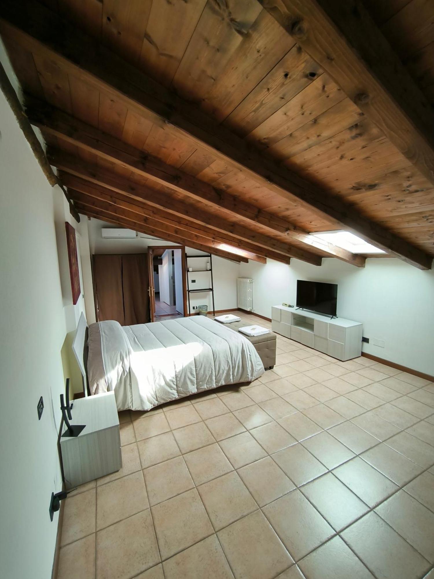 Sweet Home Azzano San Paolo Exterior photo